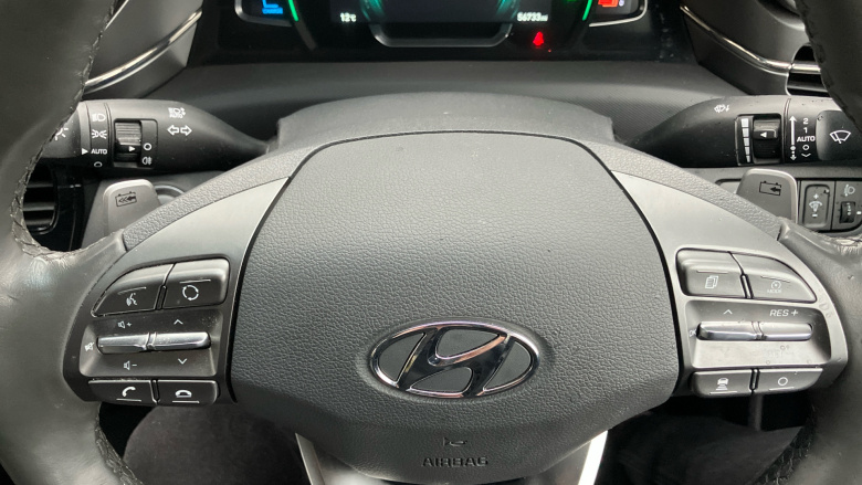Hyundai IONIQ 100kW Premium SE 38kWh 5dr Auto Electric Hatchback